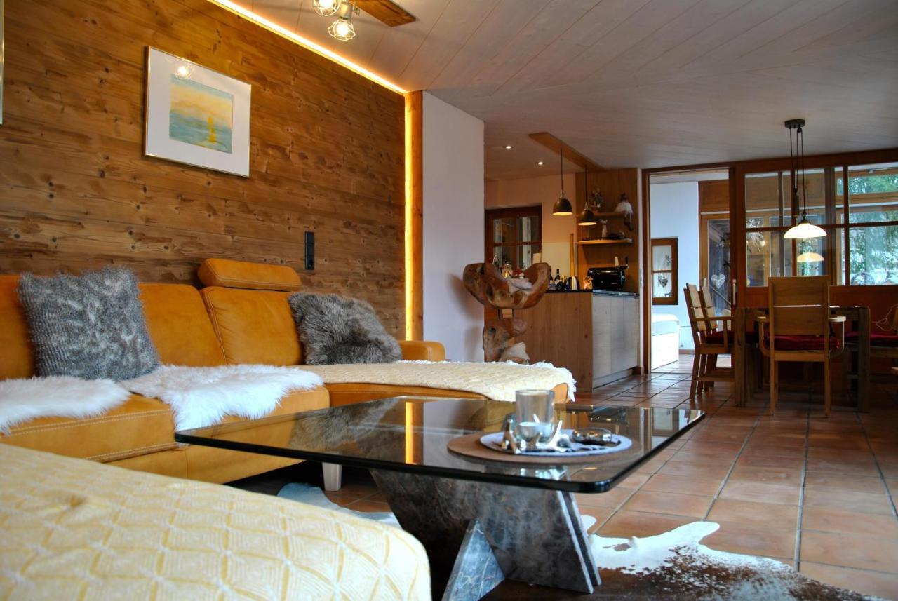 Aparthaus Am Walde & Appartement Sonnenseite Bartholomäberg Esterno foto